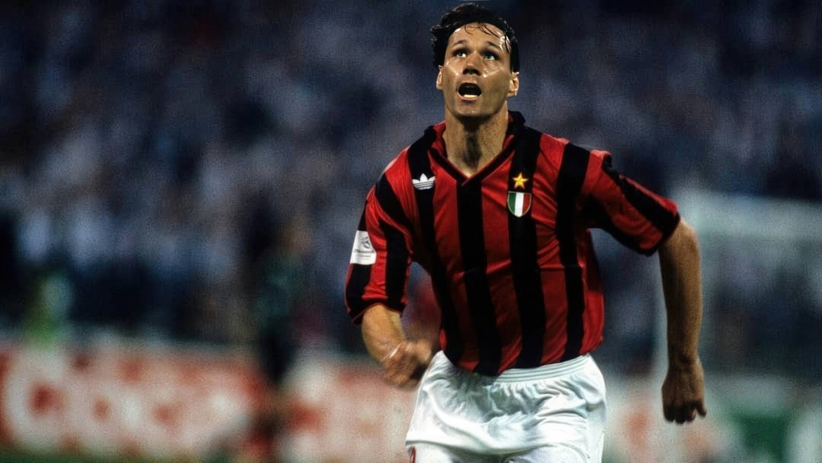 Best Forwards/Strikers of 1990s